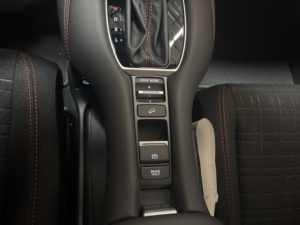 2026 Honda HR-V Sport photo 15