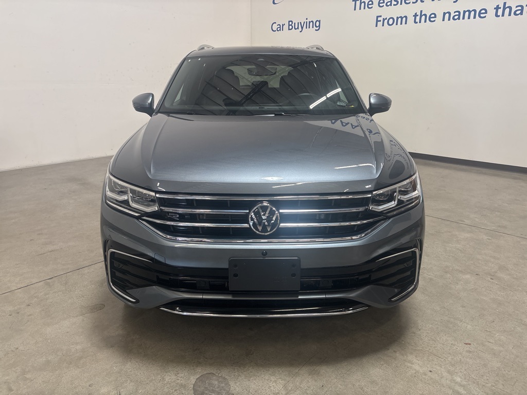 2022 Volkswagen Tiguan SEL Premium R-Line photo 7