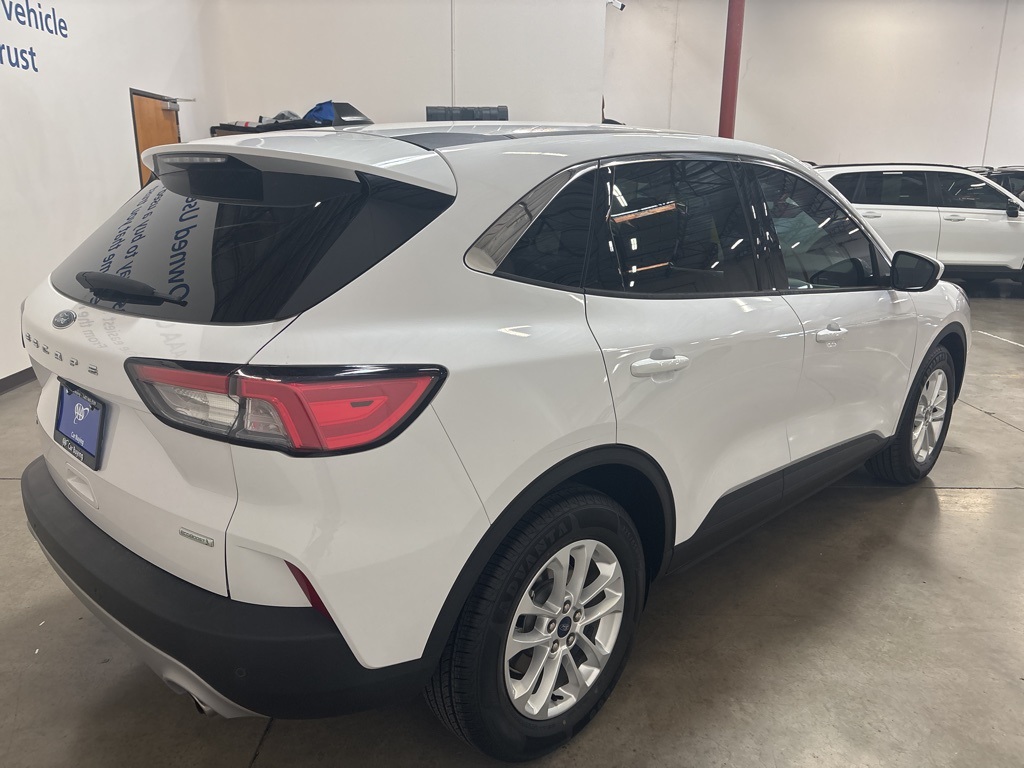 2020 Ford Escape SE photo 7