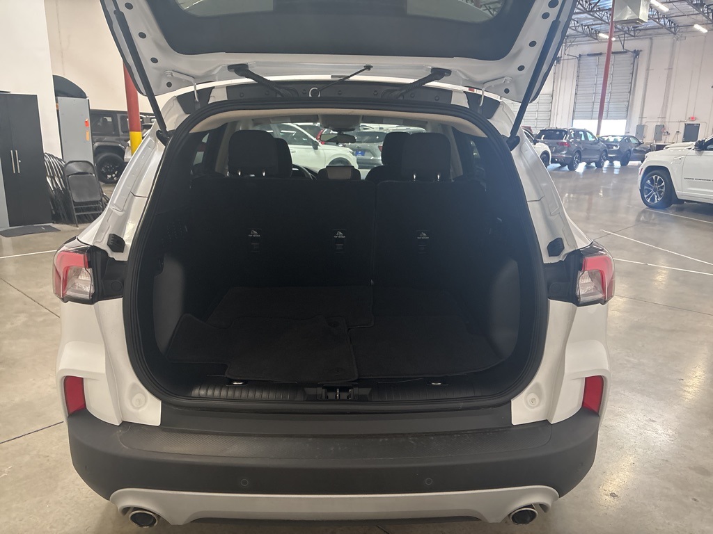 2020 Ford Escape SE photo 22