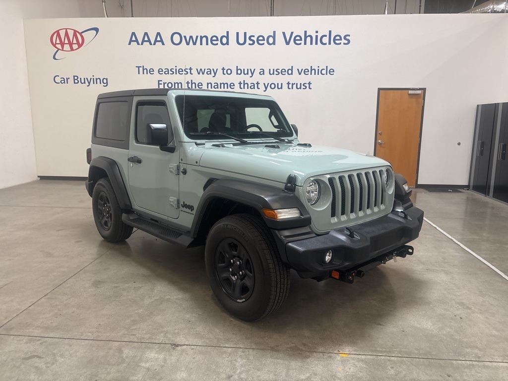 2023 Jeep Wrangler Sport photo 6