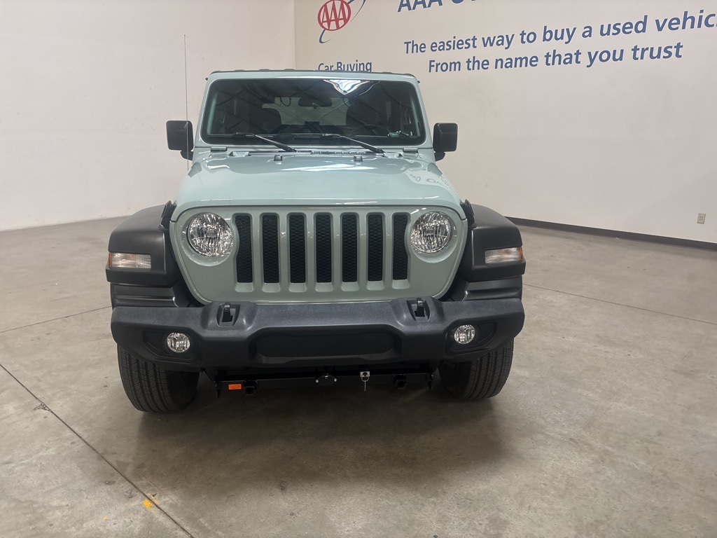 2023 Jeep Wrangler Sport photo 7