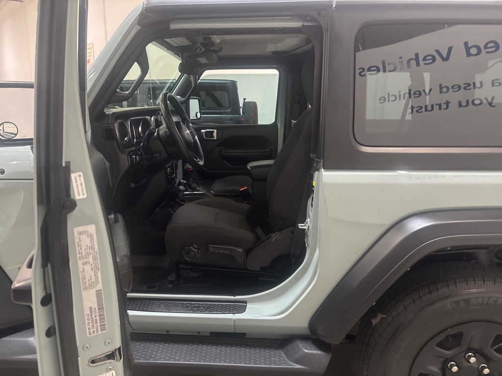 2023 Jeep Wrangler Sport photo 8