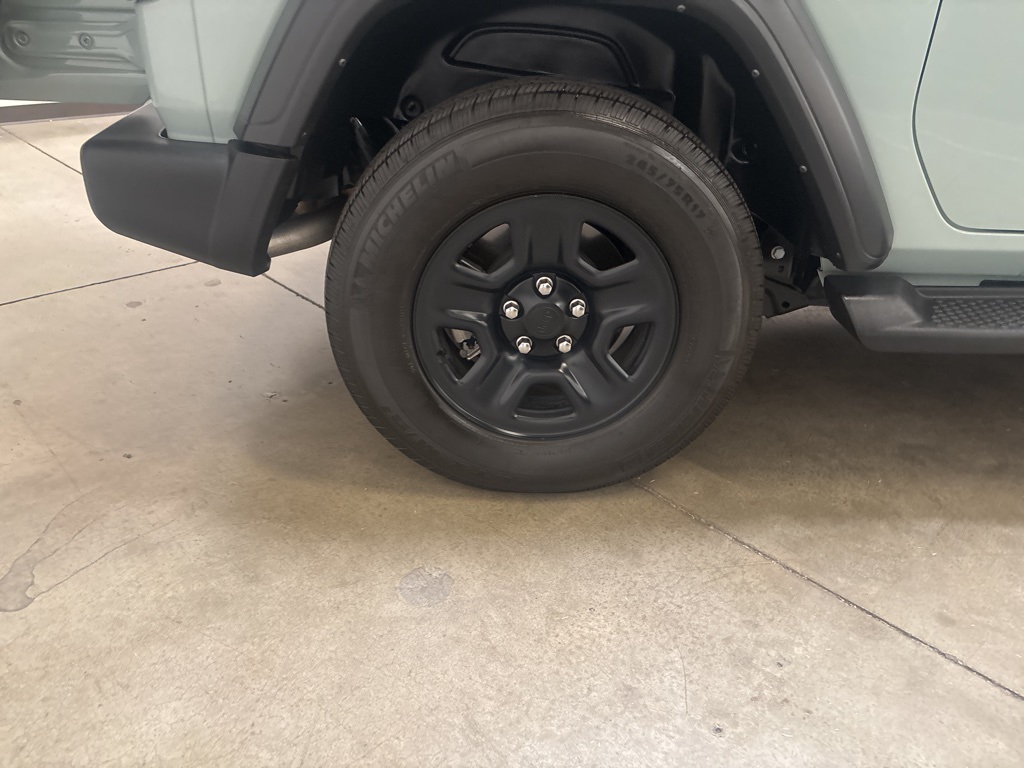 2023 Jeep Wrangler Sport photo 16