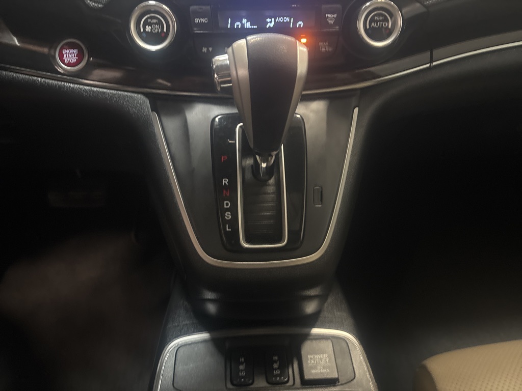2015 Honda CR-V Touring photo 16