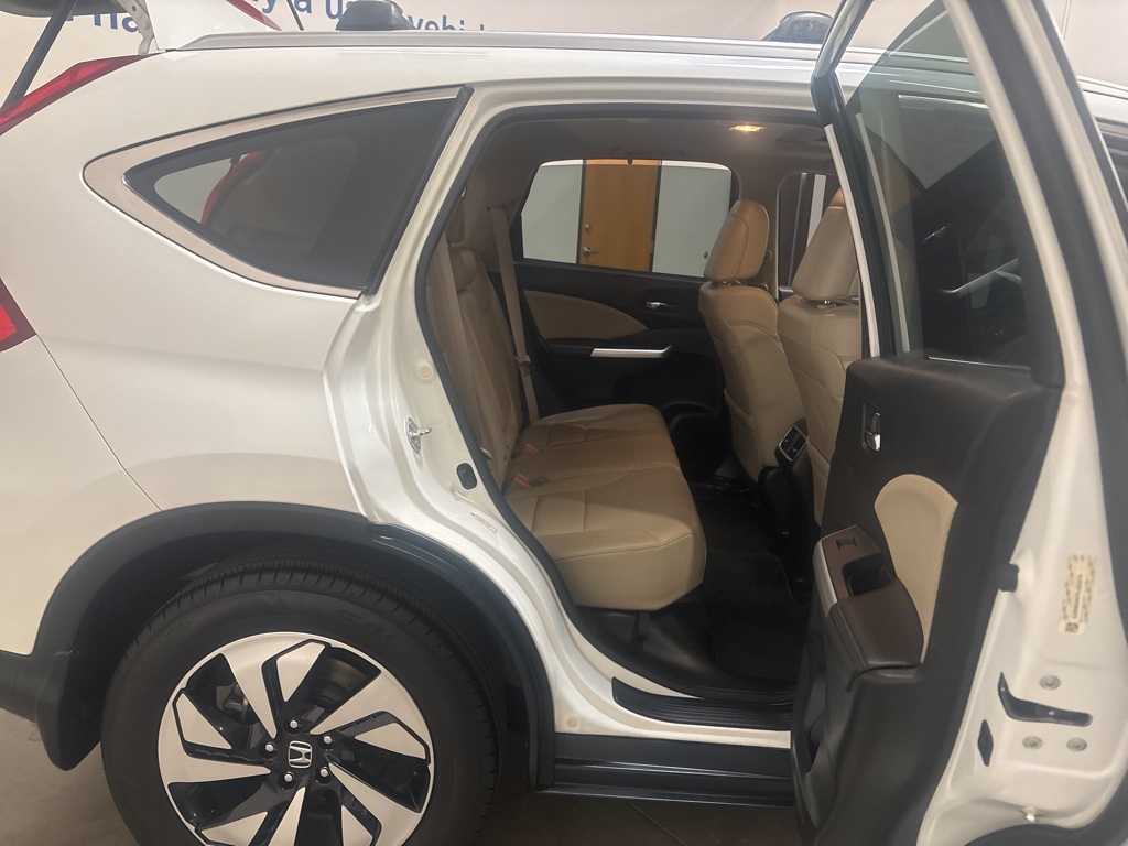 2015 Honda CR-V Touring photo 18