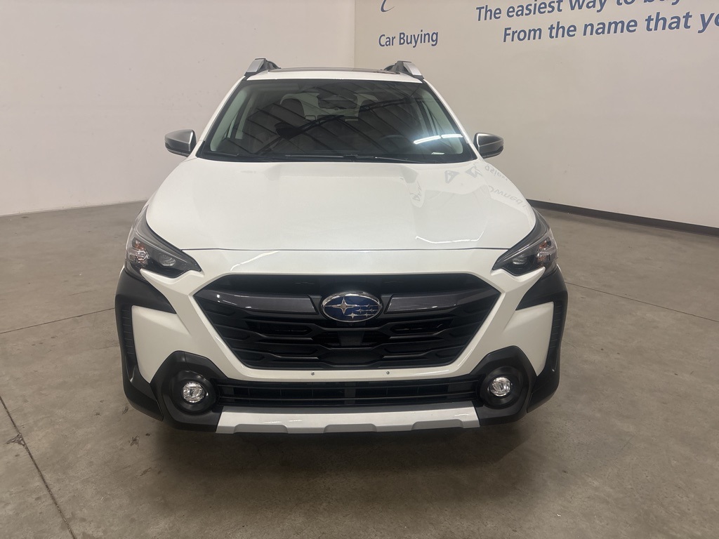 2025 Subaru Outback Touring XT photo 9