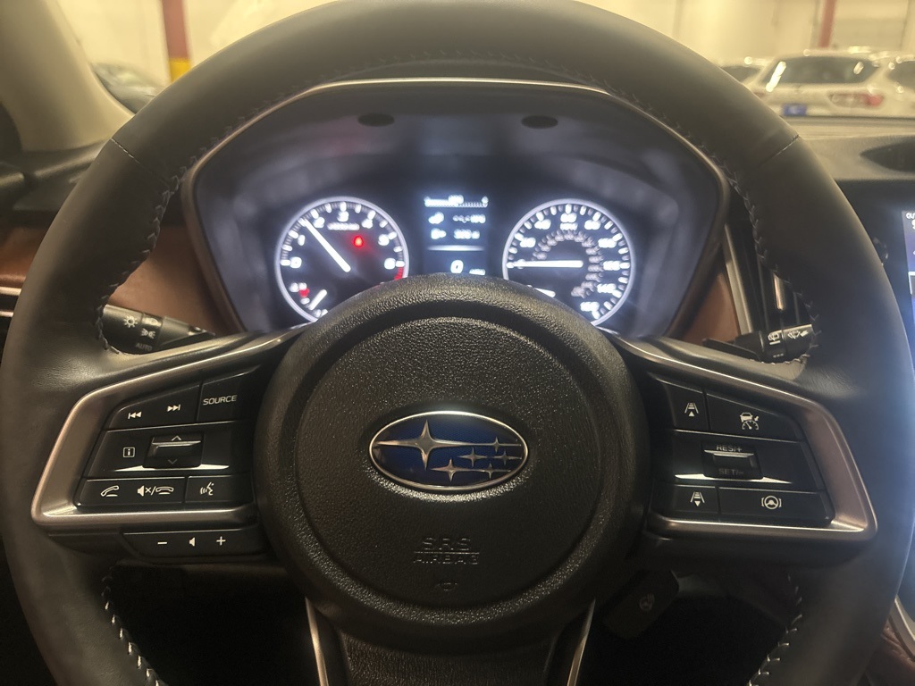 2025 Subaru Outback Touring XT photo 14