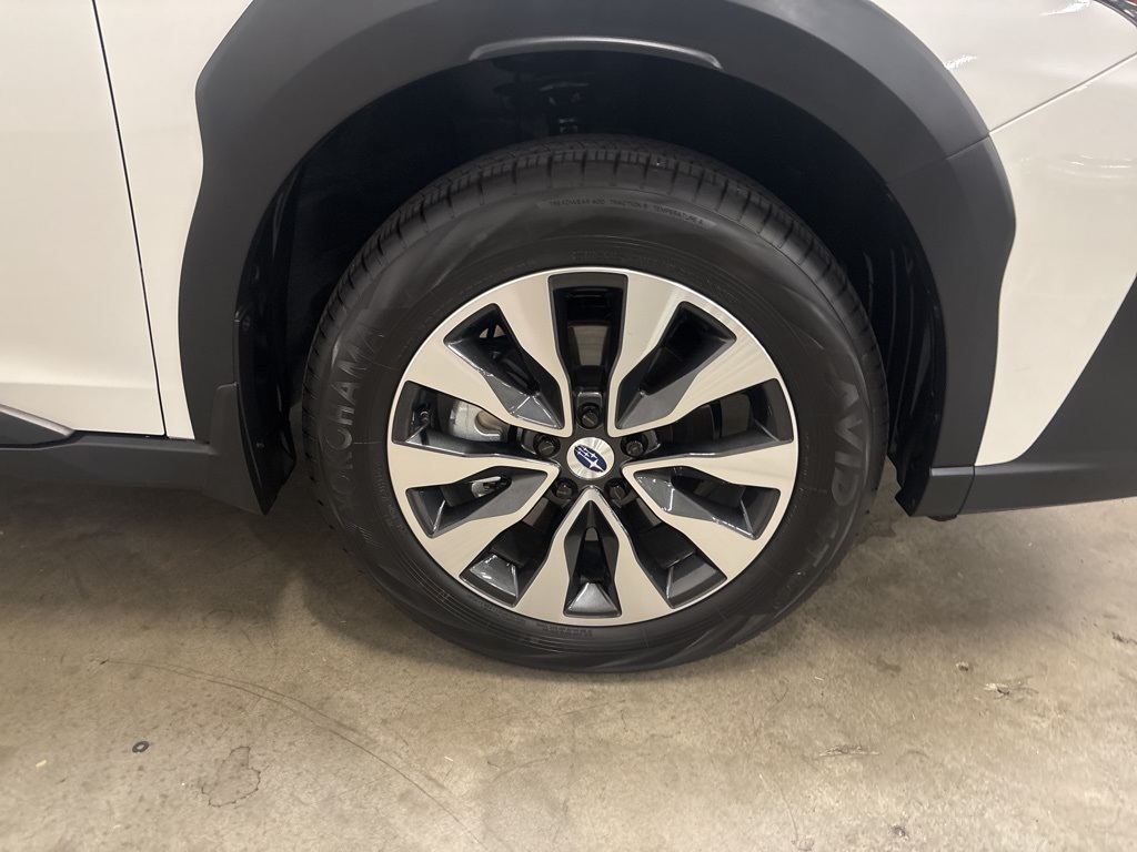 2025 Subaru Outback Touring XT photo 25