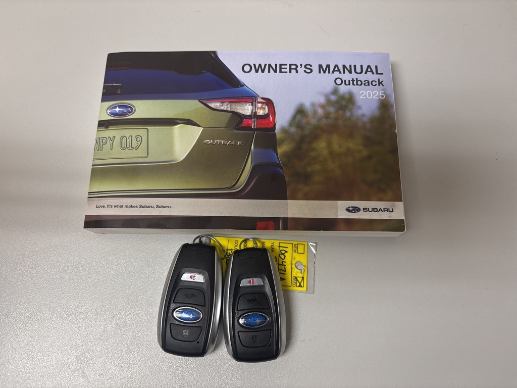 2025 Subaru Outback Touring XT photo 28