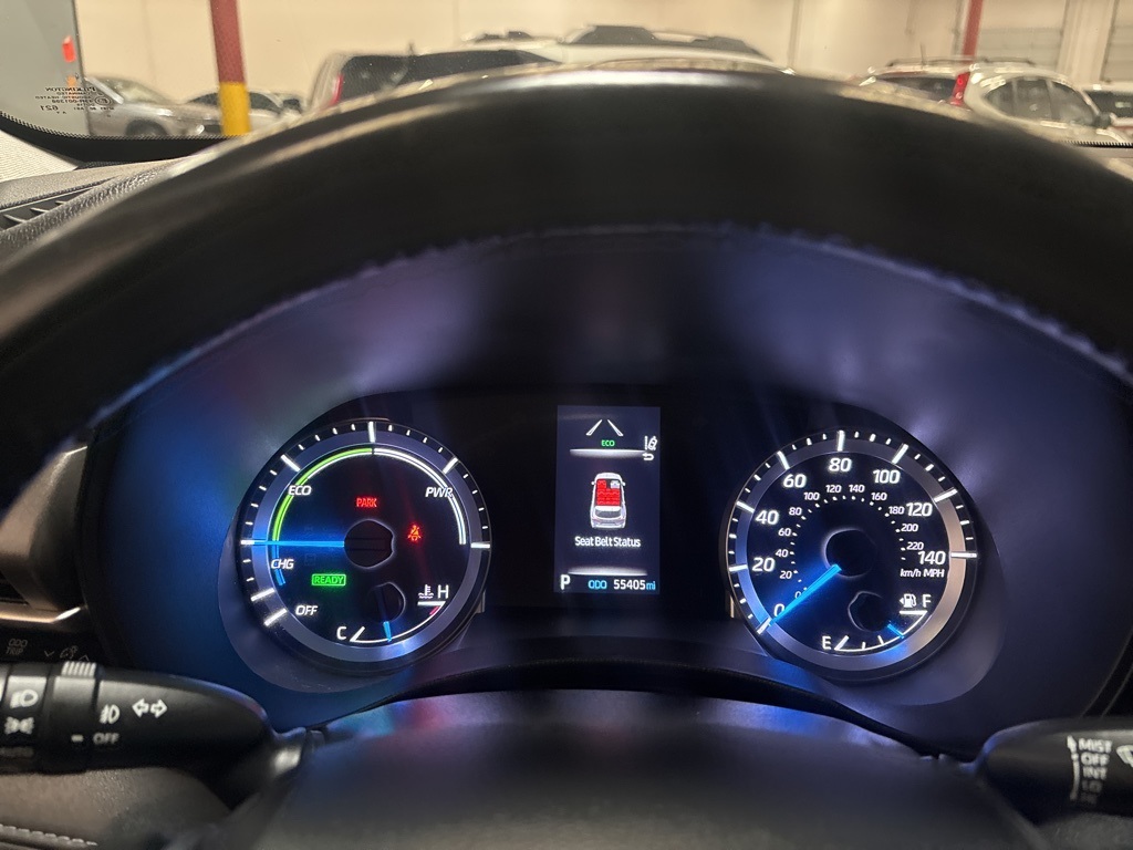 2021 Toyota Highlander Hybrid LE photo 13