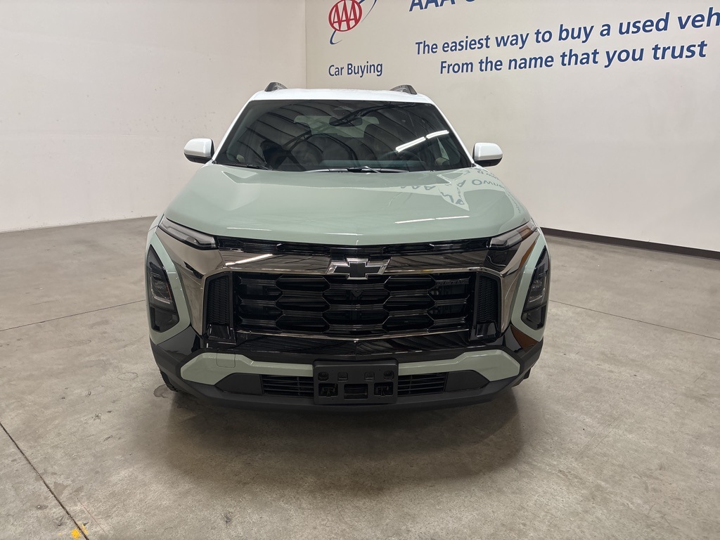 2025 Chevrolet Equinox ACTIV photo 8