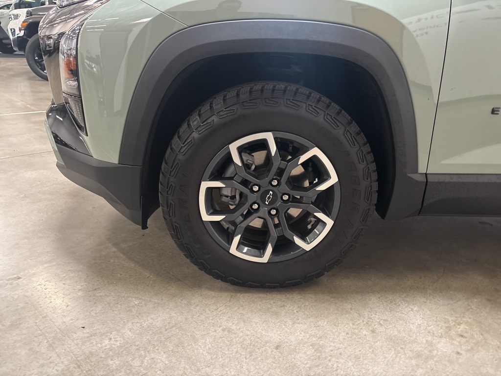 2025 Chevrolet Equinox ACTIV photo 21