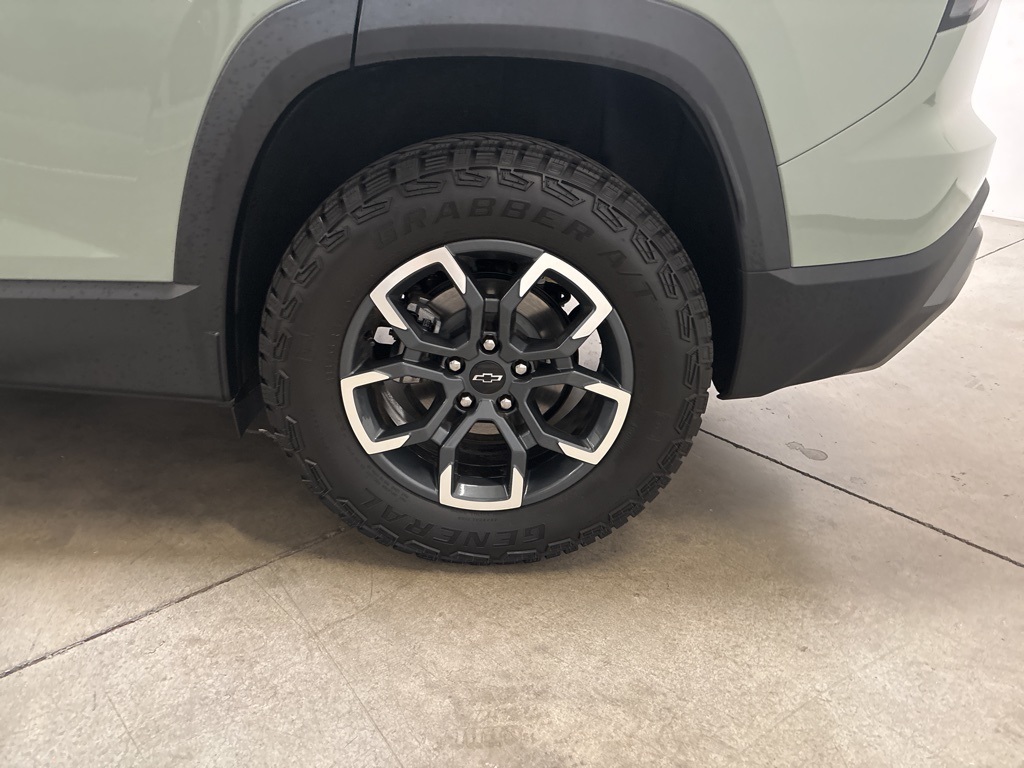 2025 Chevrolet Equinox ACTIV photo 22