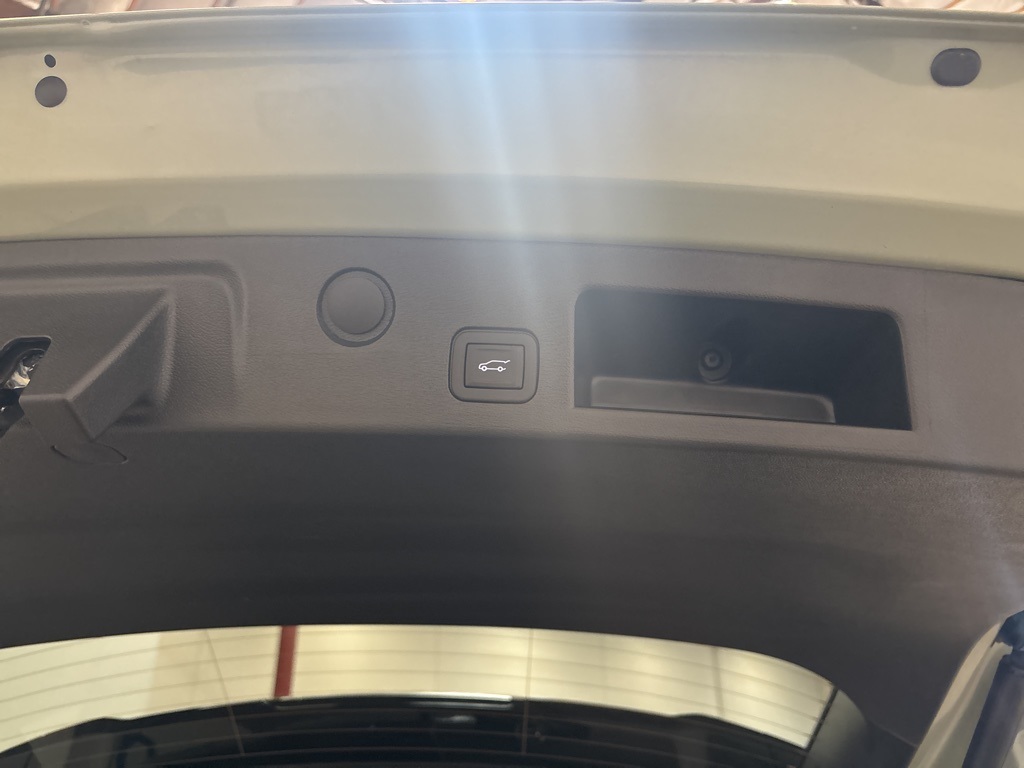2025 Chevrolet Equinox ACTIV photo 26