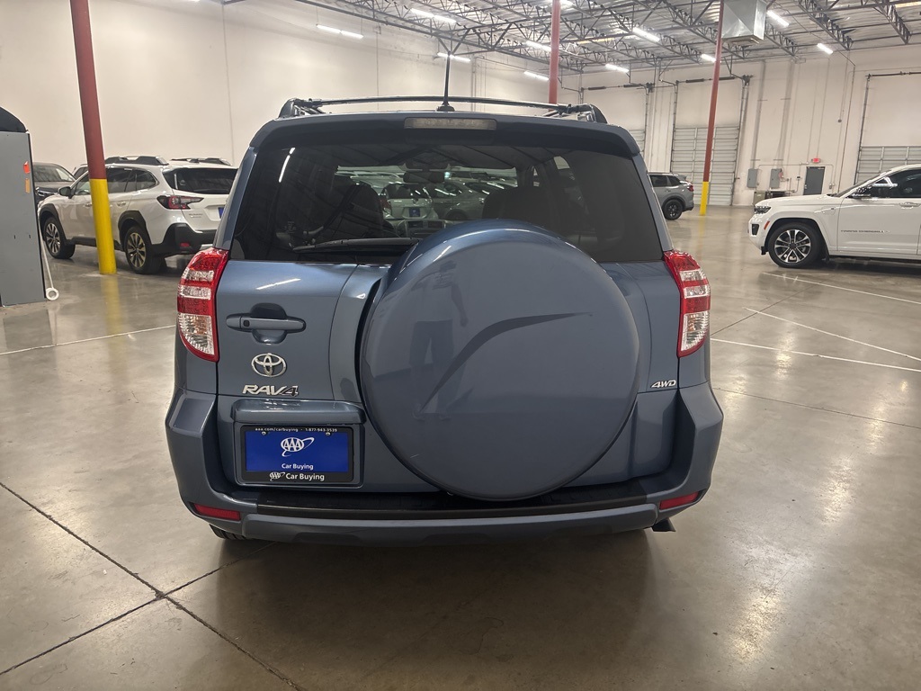 2012 Toyota RAV4 Limited photo 5