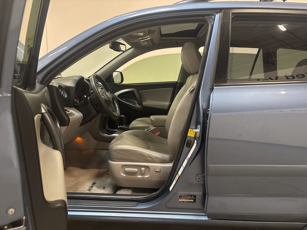 2012 Toyota RAV4 Limited photo 10
