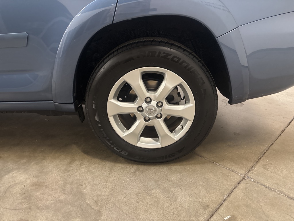 2012 Toyota RAV4 Limited photo 21
