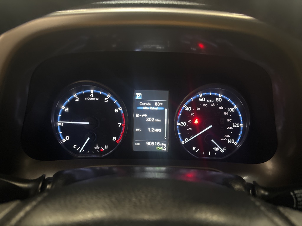 2018 Toyota RAV4 XLE photo 12