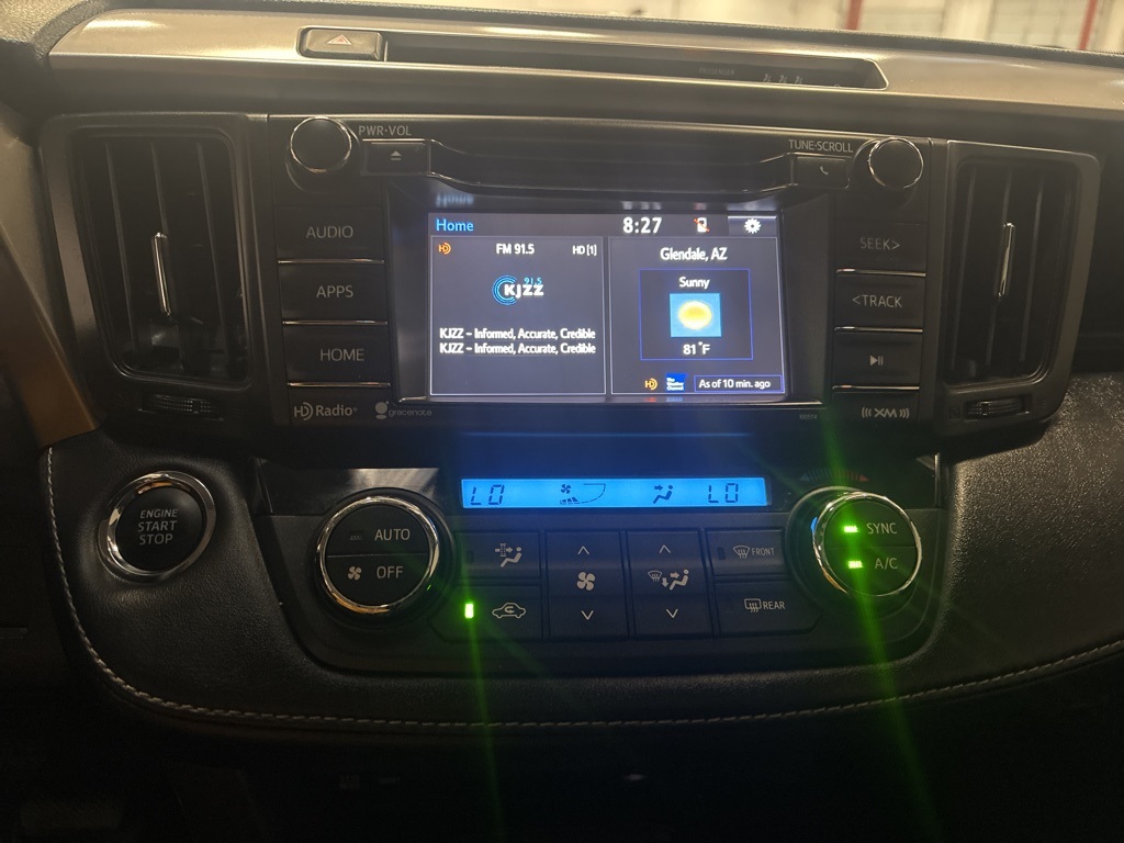 2018 Toyota RAV4 XLE photo 14