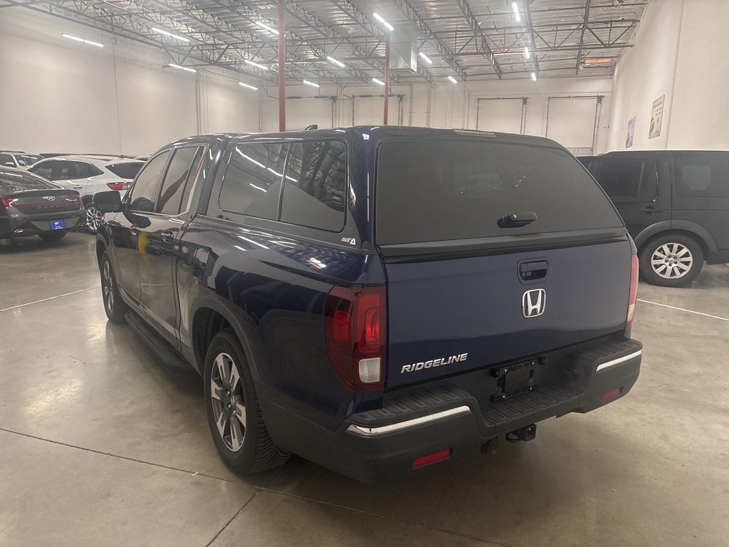 2019 Honda Ridgeline RTL photo 2