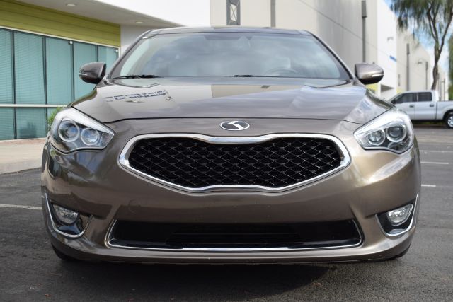 kamehaya519.8810 Sold 2014 Kia Cadenza Premium in Phoenix