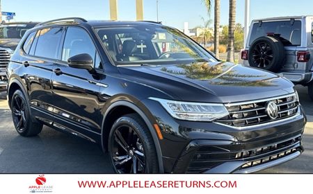 2023 Volkswagen Tiguan SE R-Line Black