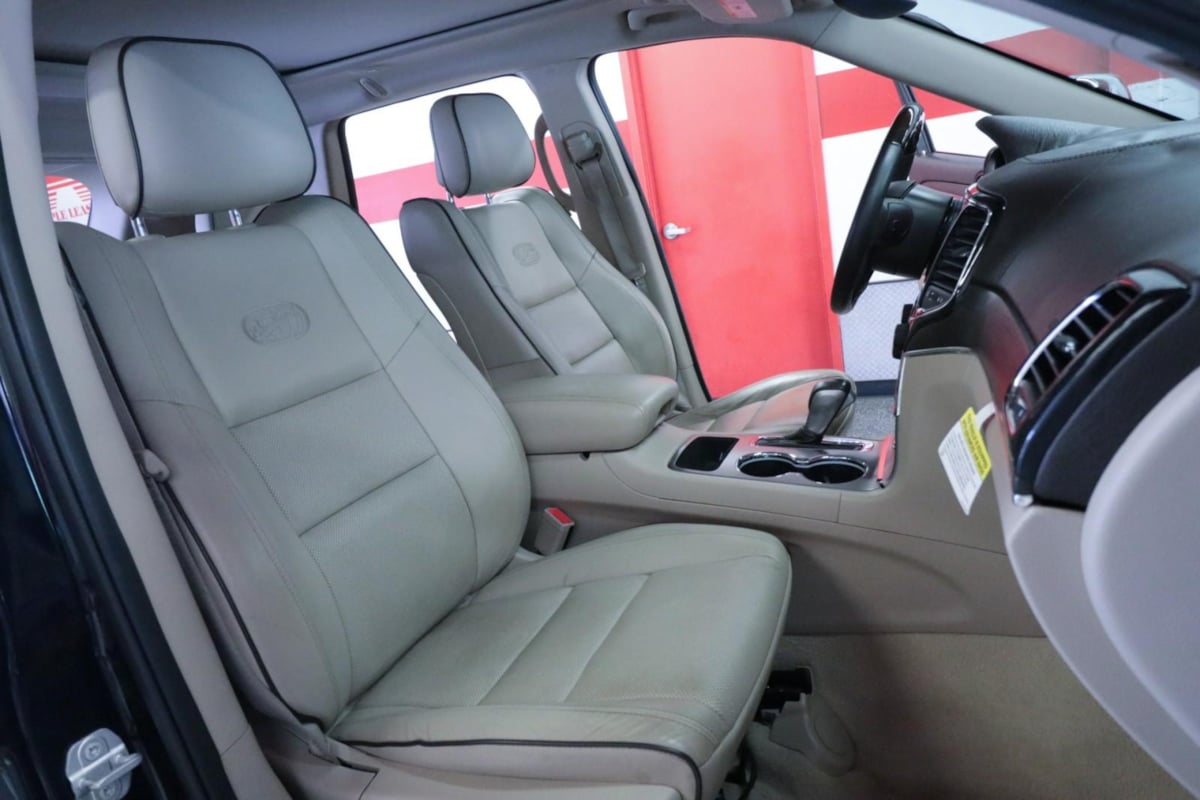 2021 Jeep Grand Cherokee Overland photo 21