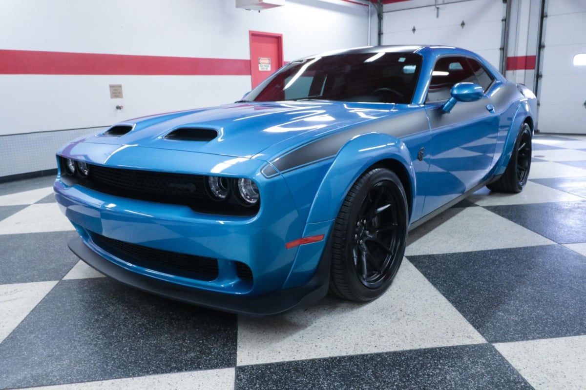 2023 Dodge Challenger SRT8 Hellcat Widebody photo 5