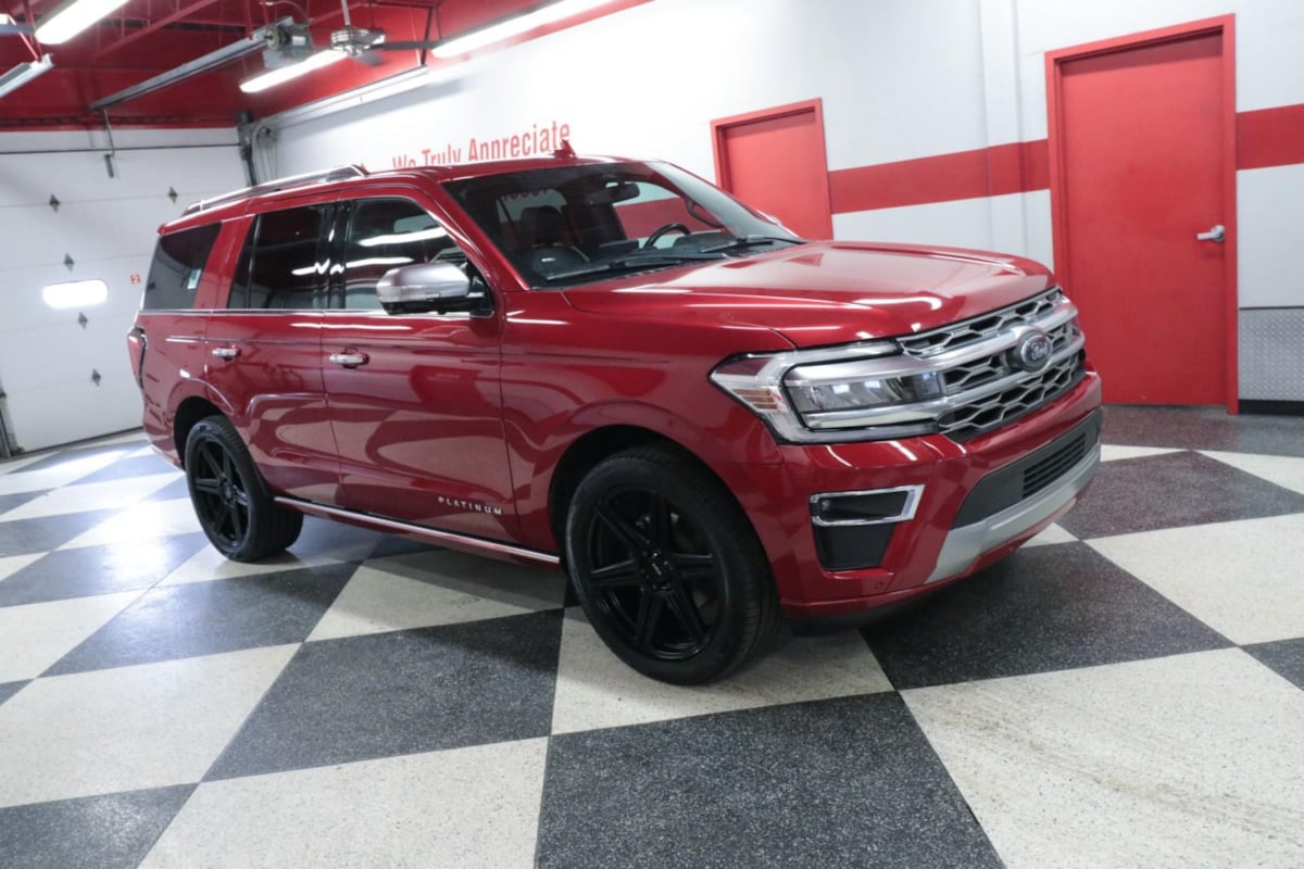 2022 Ford Expedition Platinum photo 3