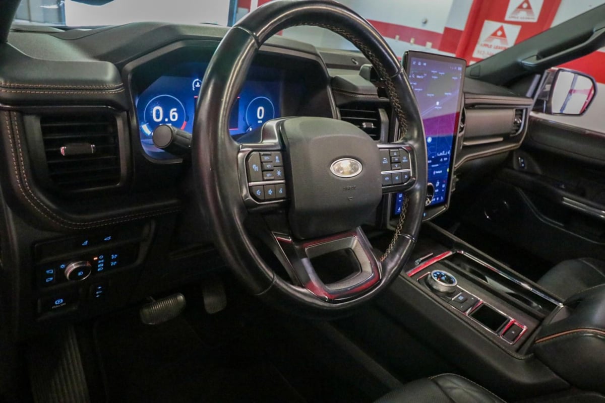 2022 Ford Expedition Platinum photo 12