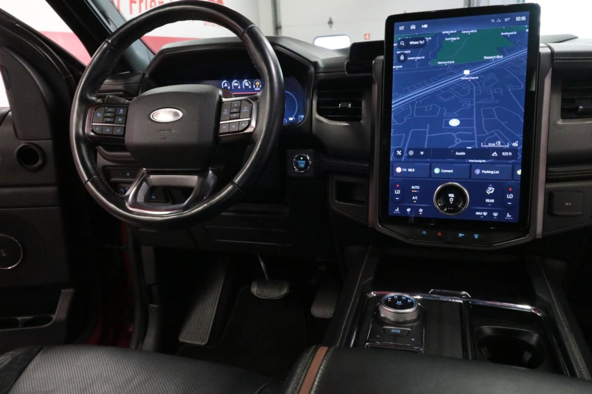 2022 Ford Expedition Platinum photo 25