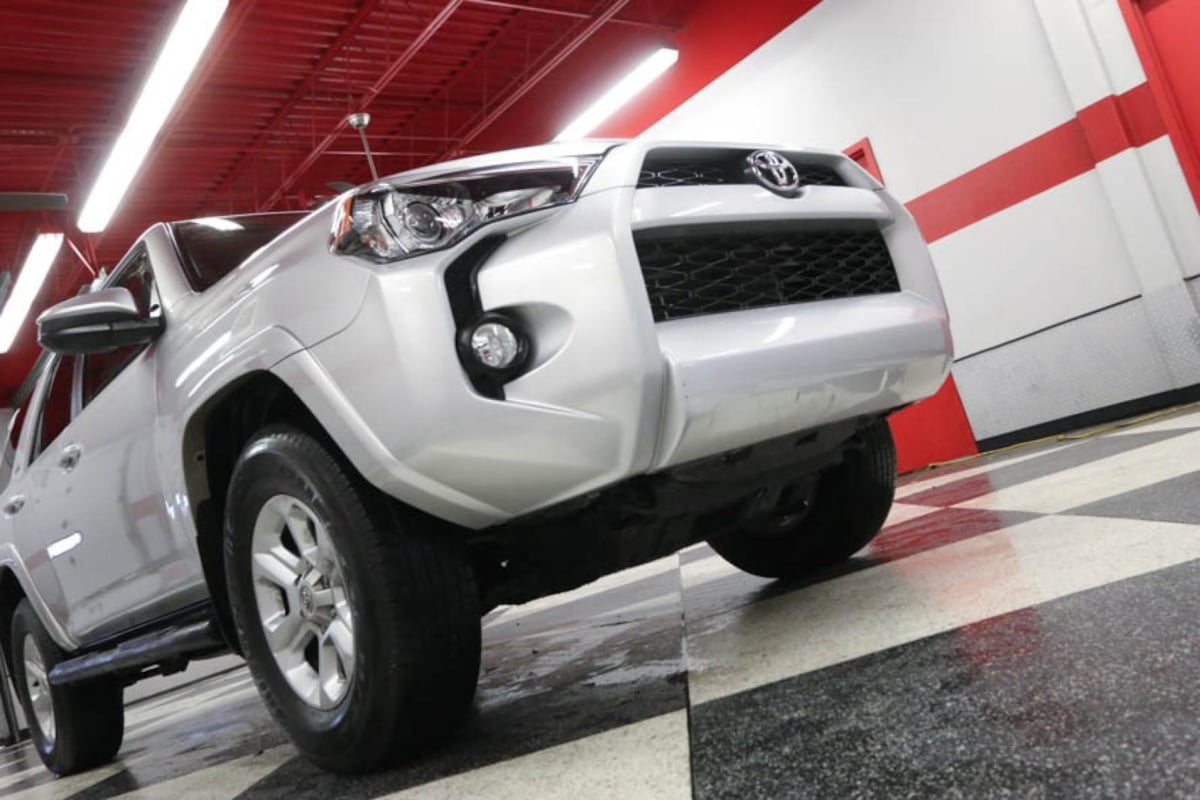 2019 Toyota 4Runner SR5 photo 19