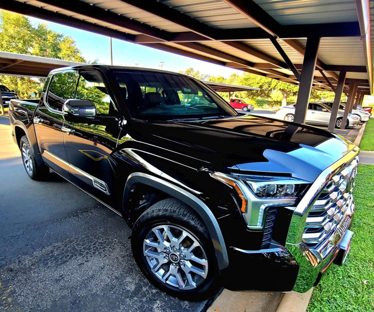 2023 Toyota Tundra 1794 Edition CrewMax photo 4