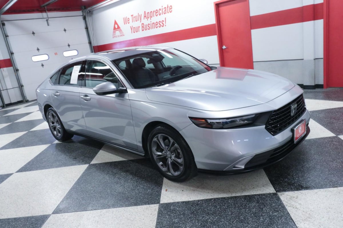 2023 Honda Accord EX photo 3