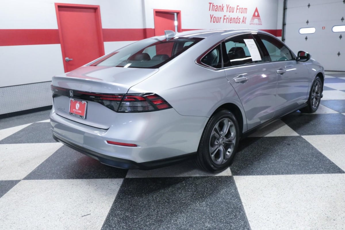 2023 Honda Accord EX photo 7