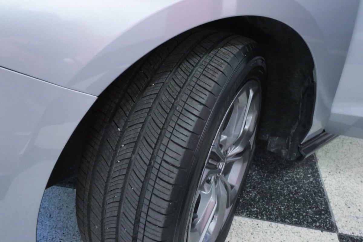 2023 Honda Accord EX photo 9
