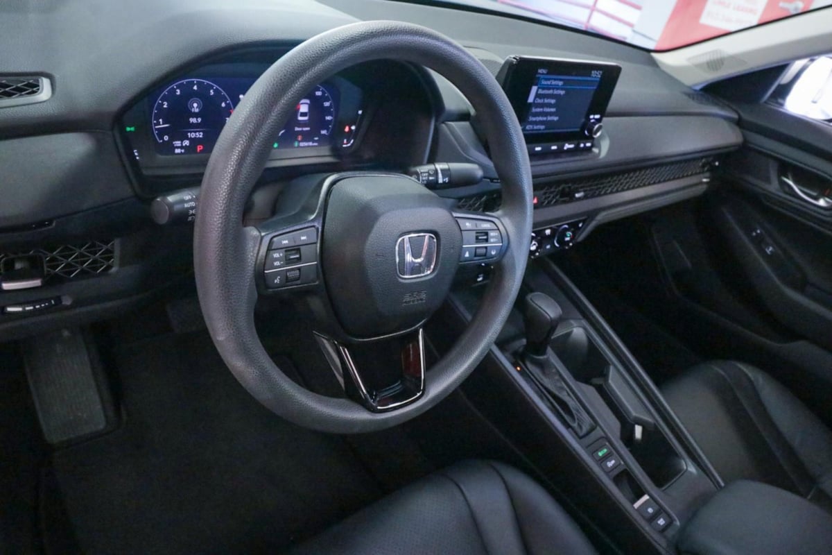2023 Honda Accord EX photo 12
