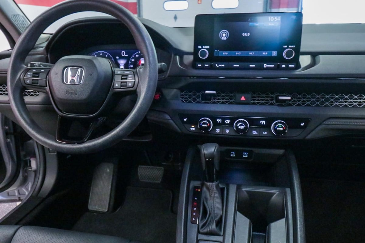 2023 Honda Accord EX photo 22