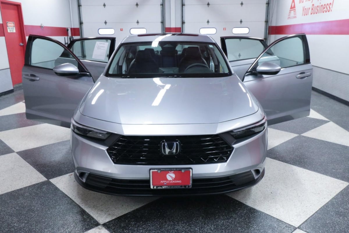 2023 Honda Accord EX photo 23