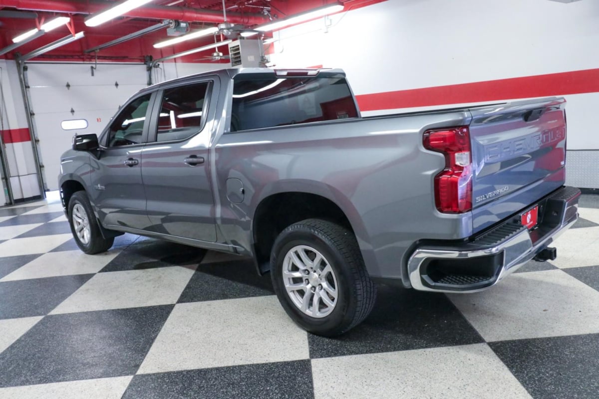 2022 Chevrolet Silverado 1500 LT photo 6