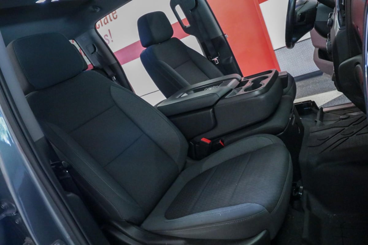 2022 Chevrolet Silverado 1500 LT photo 18