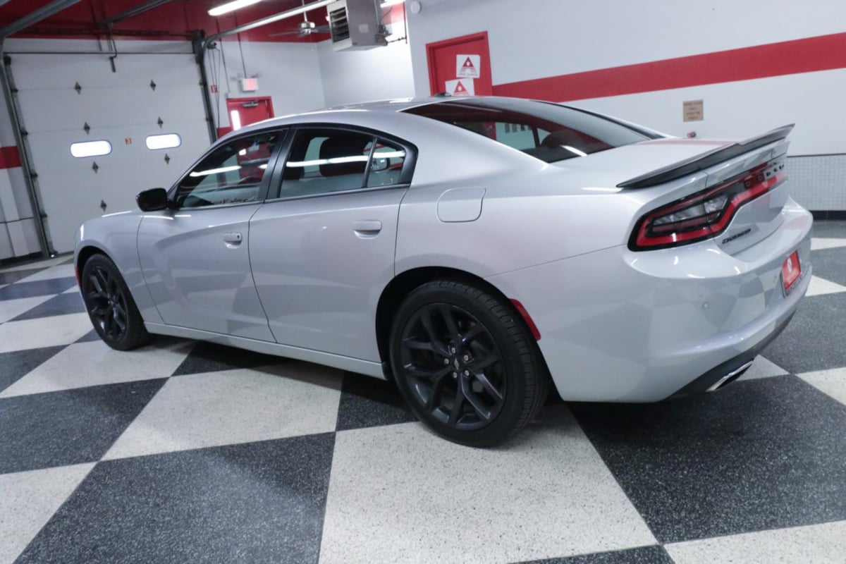 2021 Dodge Charger SXT photo 6