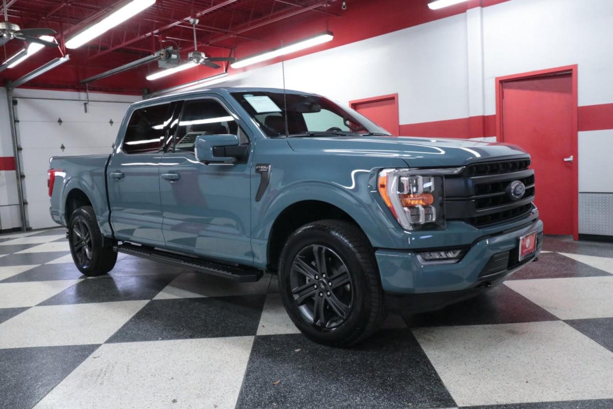 2023 Ford F-150 Lariat photo 3