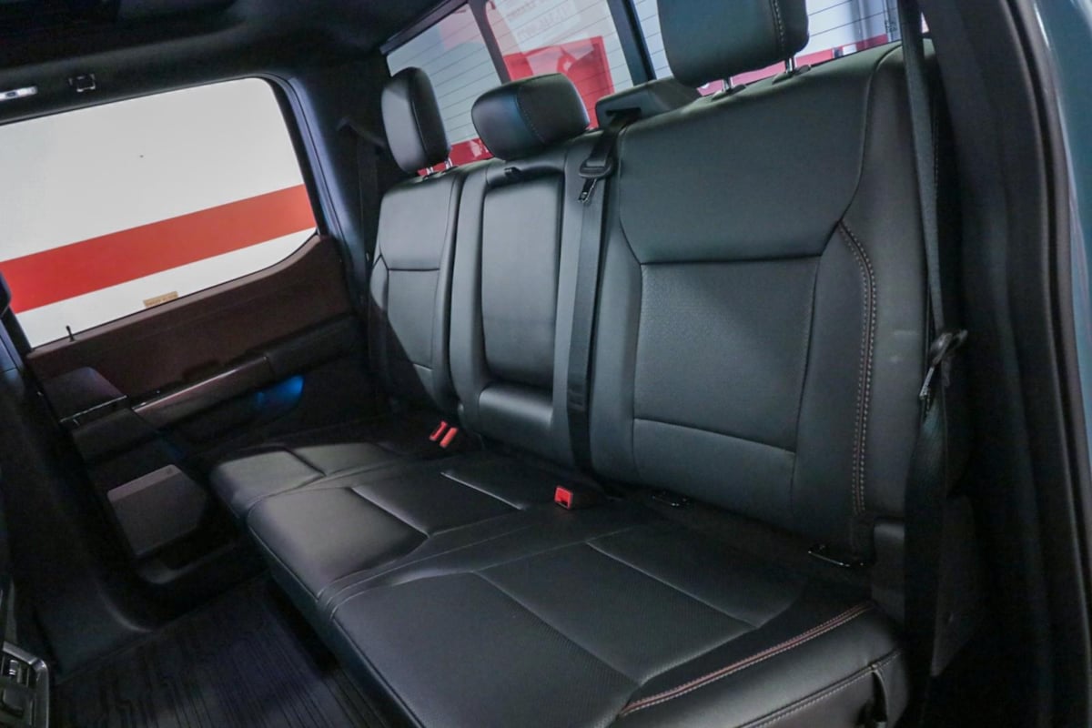 2023 Ford F-150 Lariat photo 14