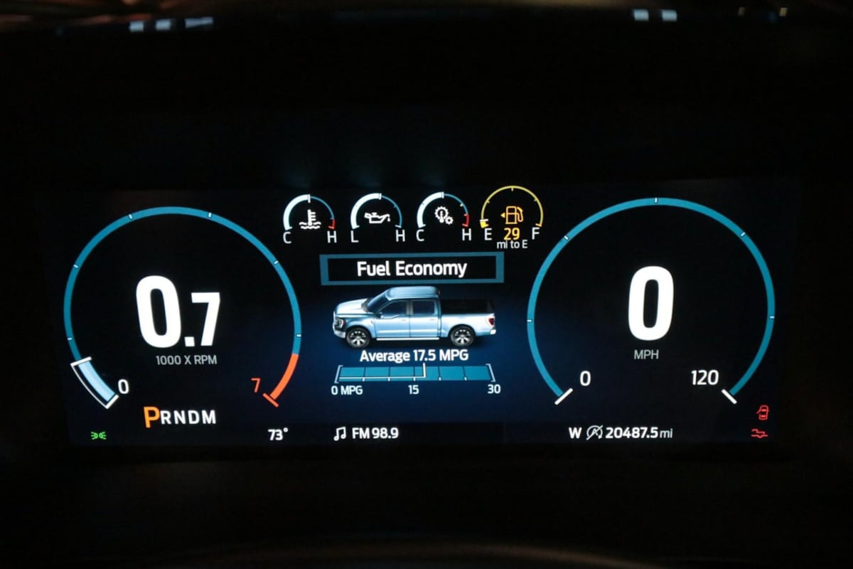 2023 Ford F-150 Lariat photo 17