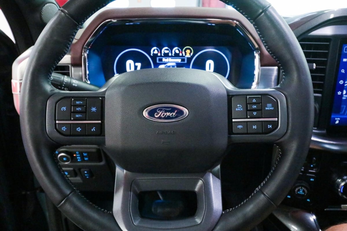 2023 Ford F-150 Lariat photo 21