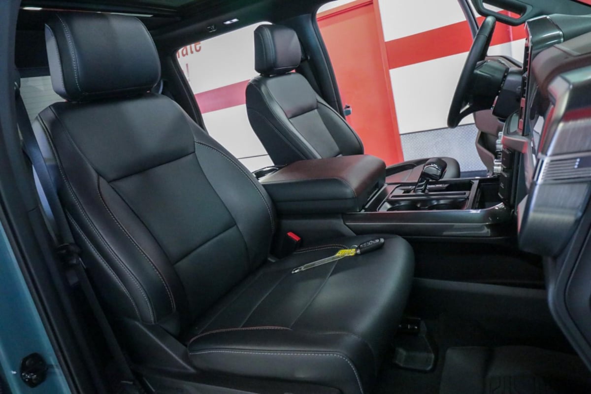 2023 Ford F-150 Lariat photo 22