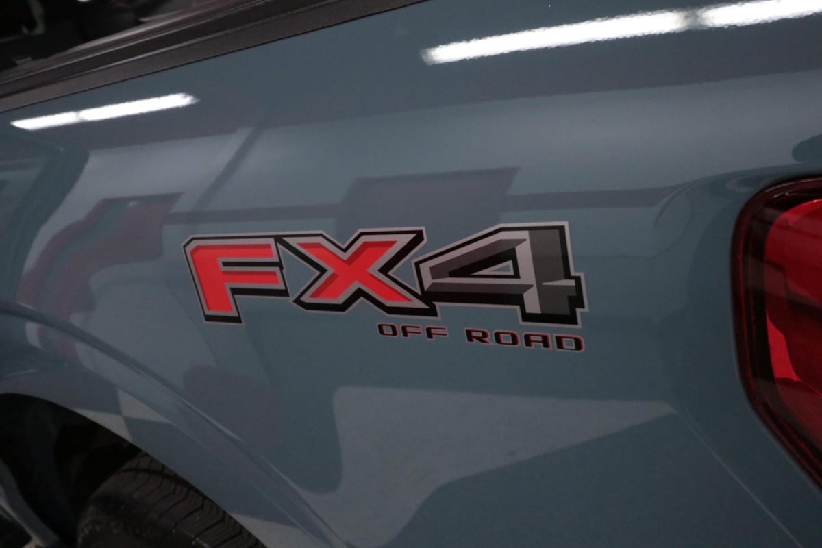 2023 Ford F-150 Lariat photo 32