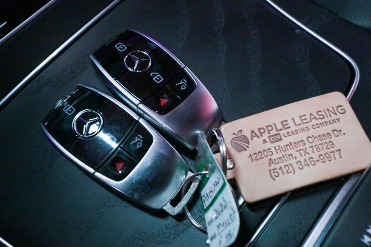 2023 Mercedes Benz E 450 4MATIC Sedan photo 19